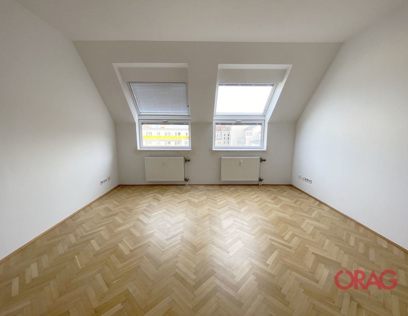 Wunderbare 2-Zimmer Wohnung im Dachgeschoß nahe Sonnwendviertel in 1100 Wien zu mieten