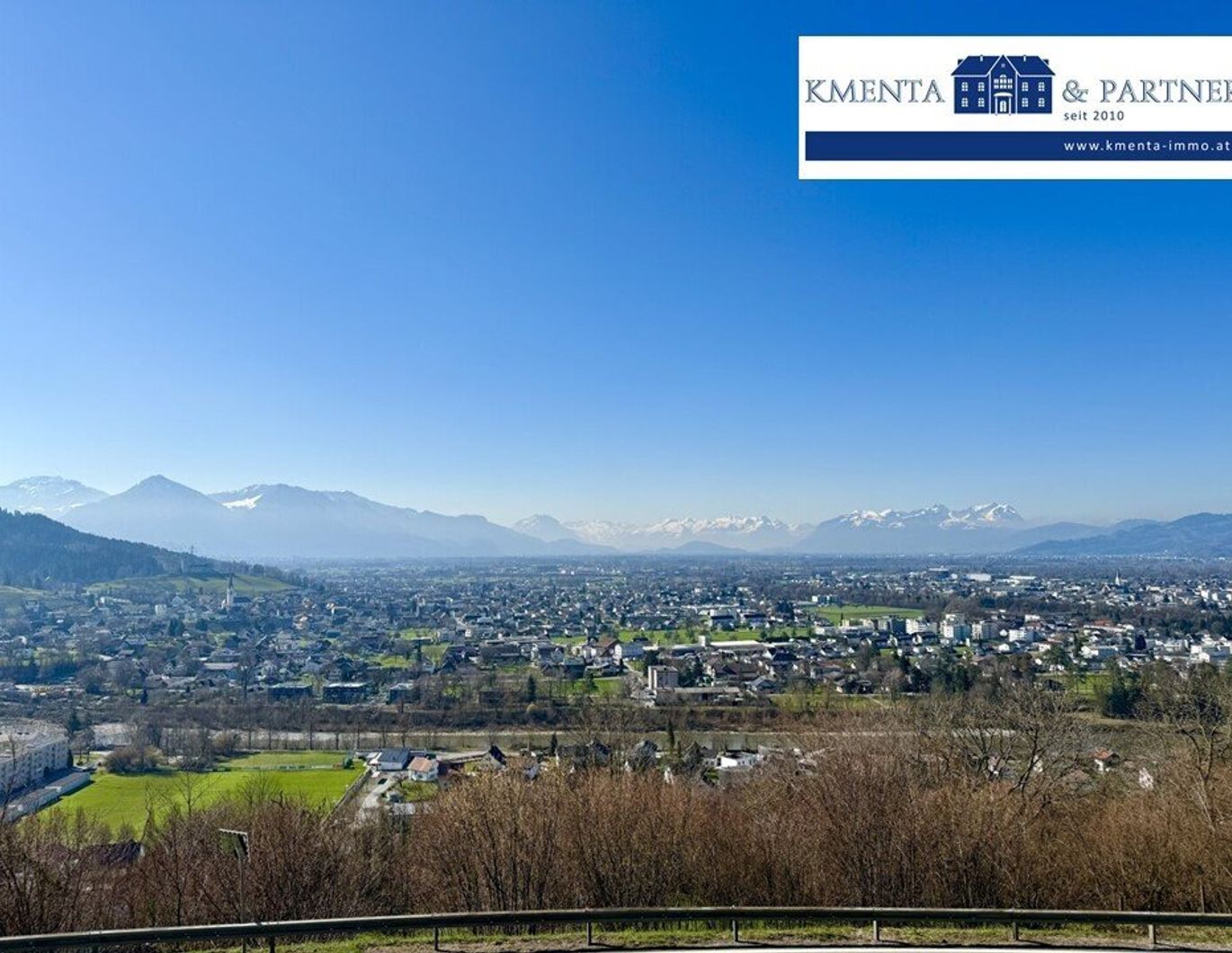 Reihenhaus mit Rheintalblick