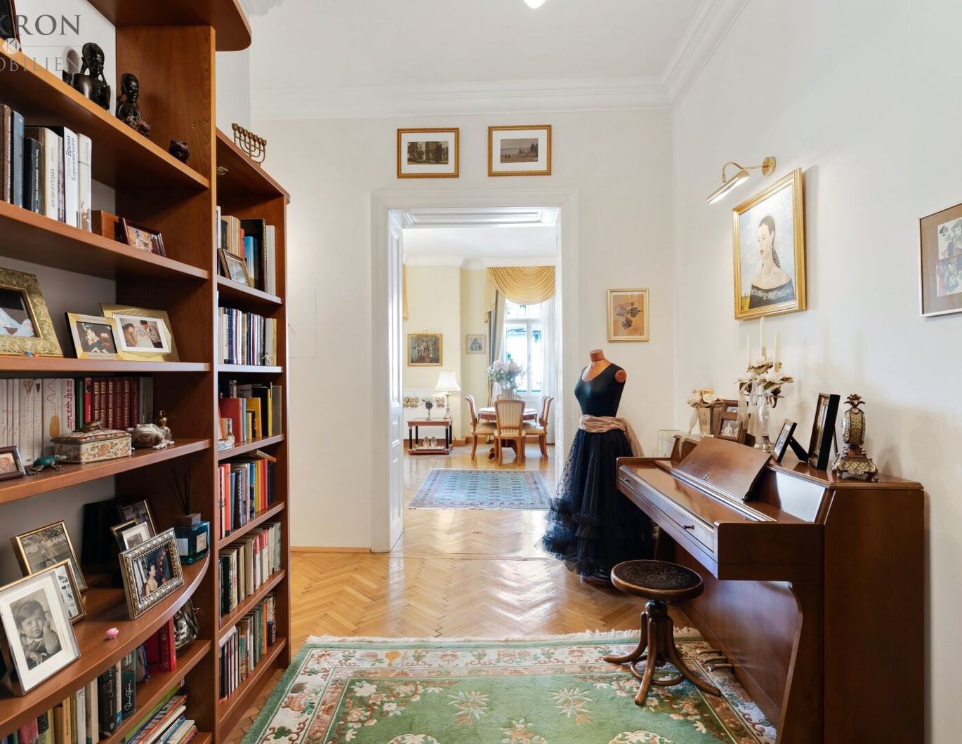 Alt-Hietzing - PROVISIONSFREI für den Käufer! Stilvolle Altbau-Wohnung mit Balkon und Gartennutzung