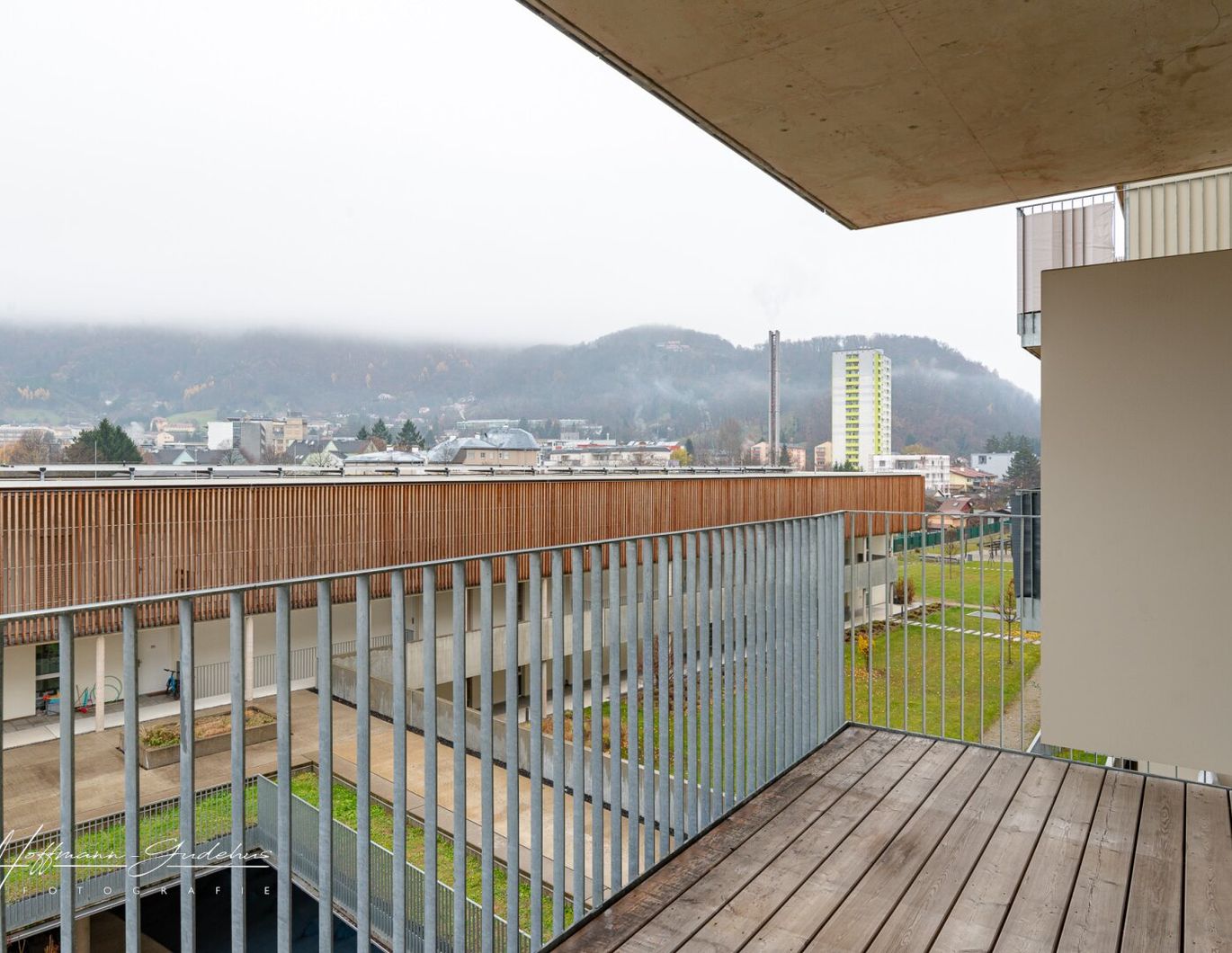 MODERNE 2-ZIMMER-WOHNUNG MIT BALKON