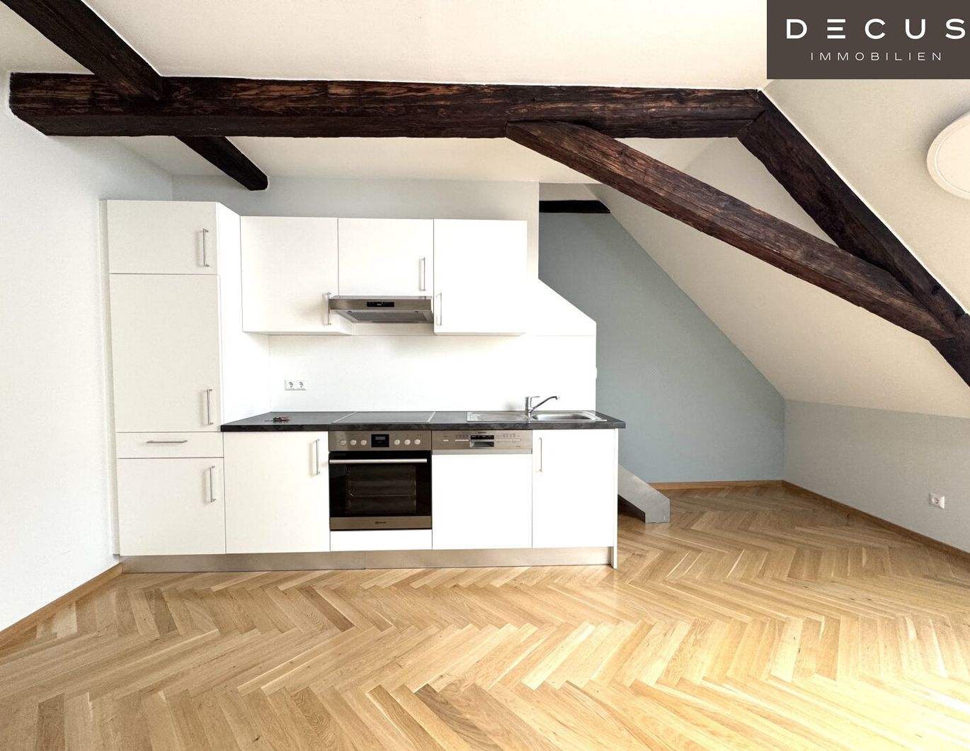 | STILVOLLE & EXKLUSIVE DACHGESCHOSSWOHNUNG IM HERZEN VON GRAZ | 2 ZIMMER-MAISONETTE | TOP LAGE