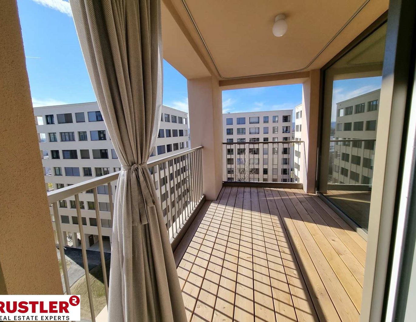 *PROVISIONSFREI* - Ihr neues Zuhause am Fluss: Jakomini Verde