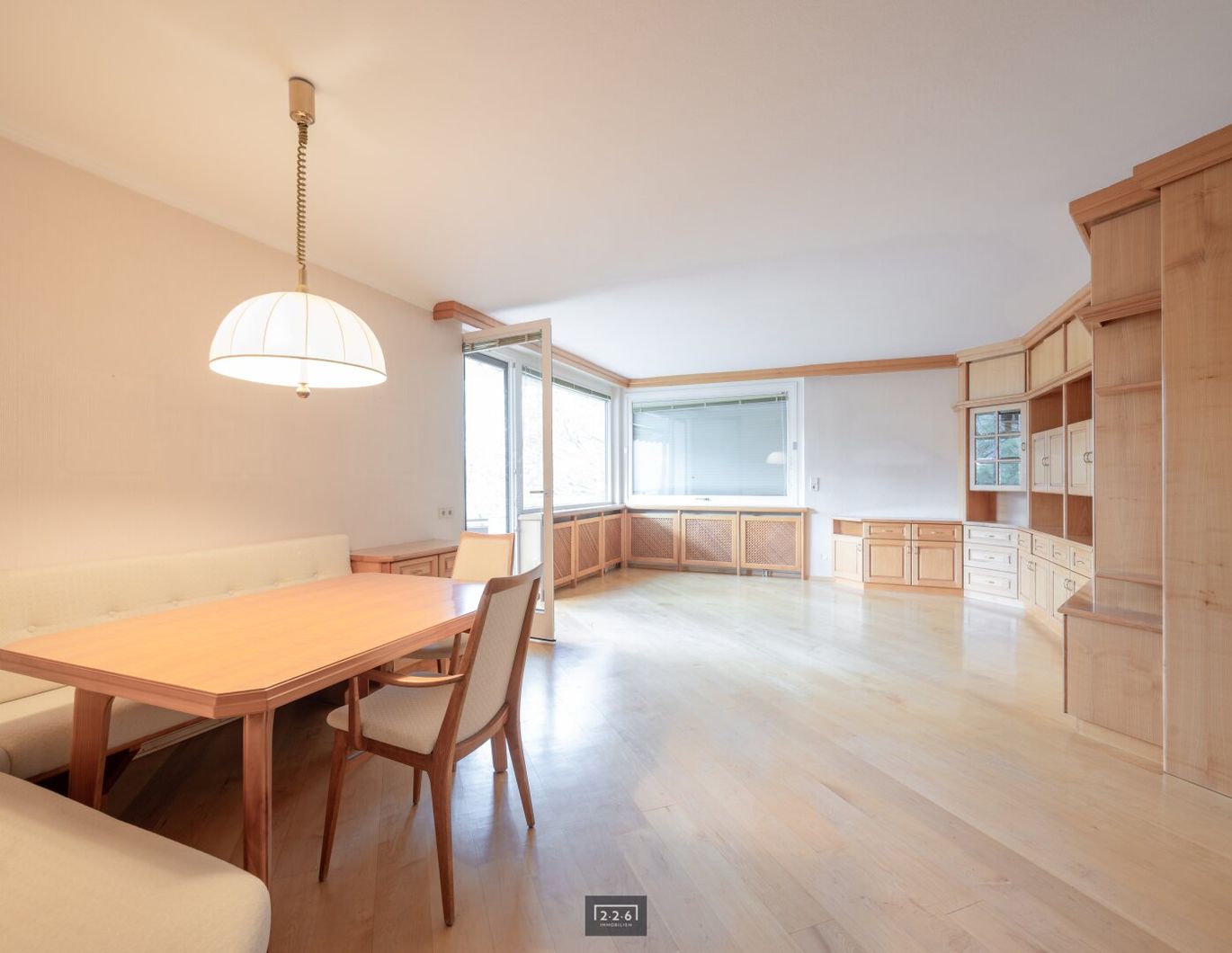 226 Immobilien: PREISREDUKTION! 3-Zimmer-Wohnung mit 2 Balkonen und TG-AP in Innsbruck-IGLS