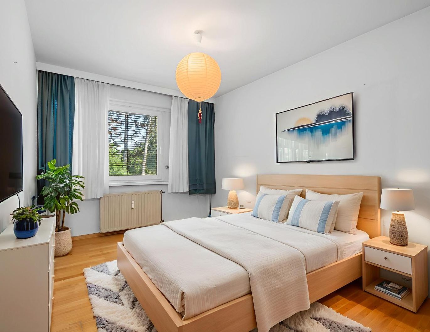 Großzügige 4 Zimmer Wohnung in Penzing / Renovierung empfohlen