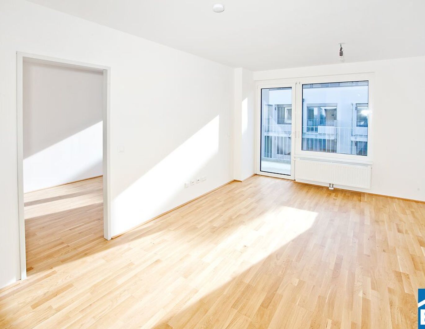 Moderne 2 Zimmerwohnung mit Balkon!