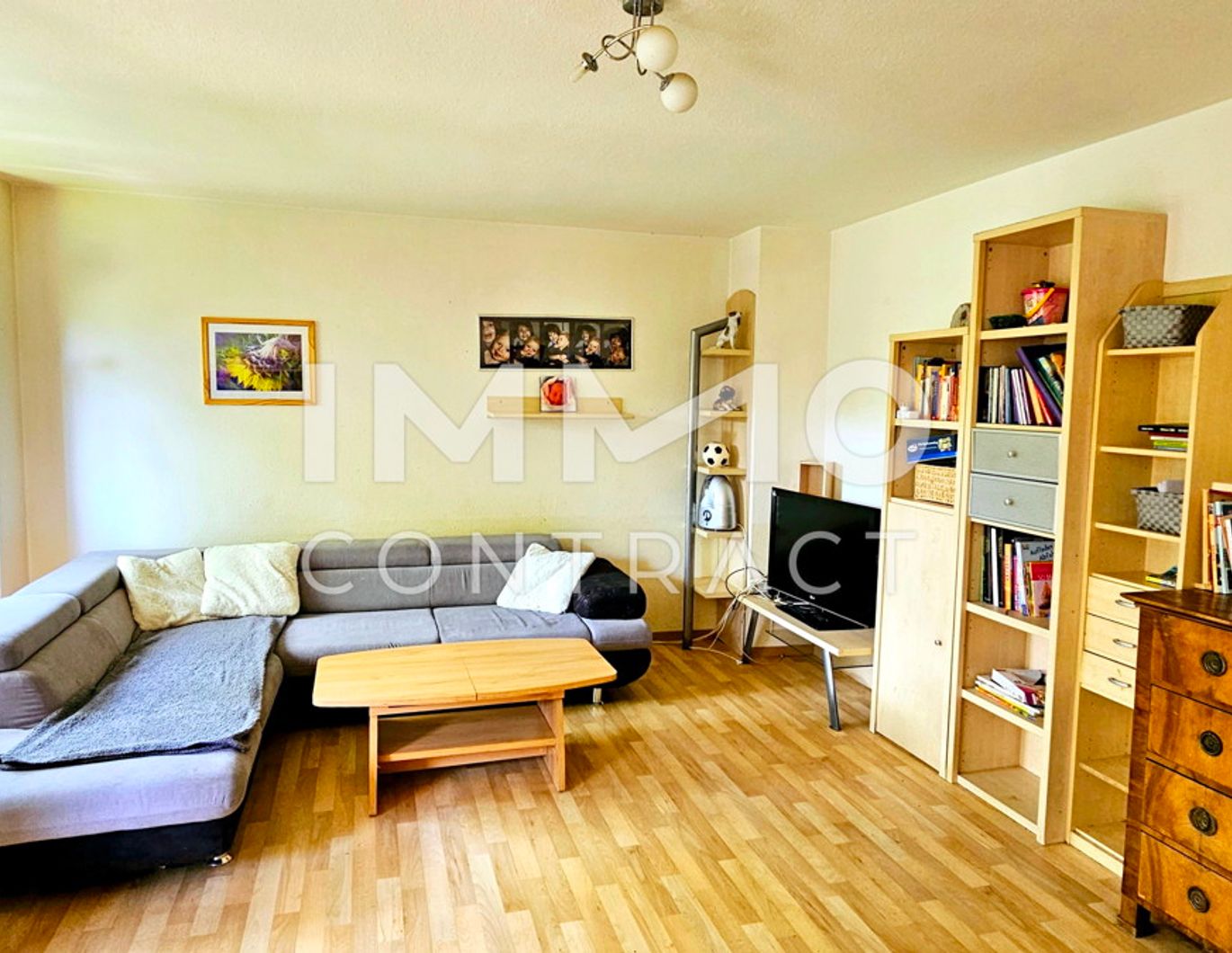 Inkl. Tiefgarage! Großzügige 4-Zimmer-Wohnung mit Gemeinschaftsgarten in attraktiver Lage