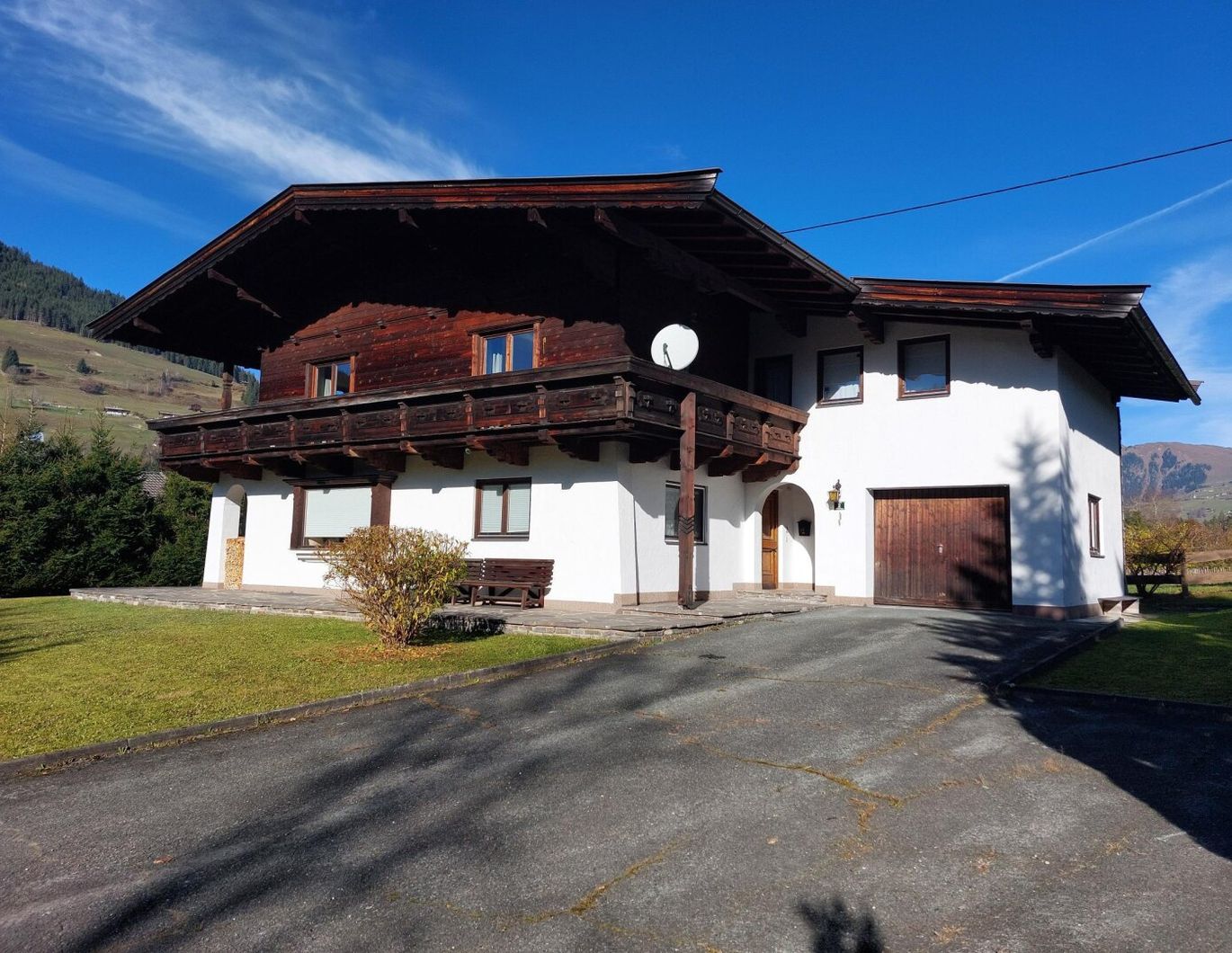 Traumhafter Freizeitwohnsitz in Aurach mit Kaiserblick und Riesen Potential!