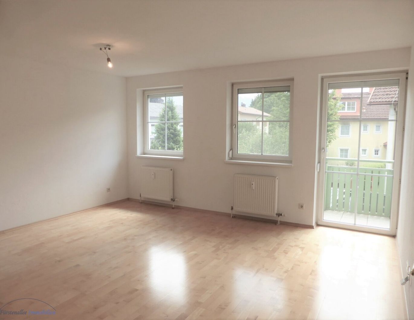 Gelegenheit - KAUF WALS-SIEZENHEIM - Angerstraße: Schöne 56 m² 2 Zimmer-Wohnung - mit 5 m² Süd-West-Balkon