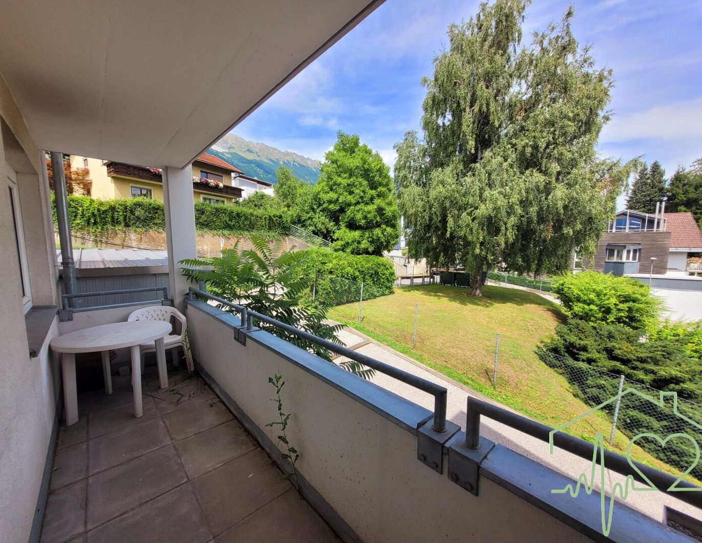 Renovierte 2-Zimmer-Wohnung mit Balkon in Hötting - Ihr neues Zuhause!