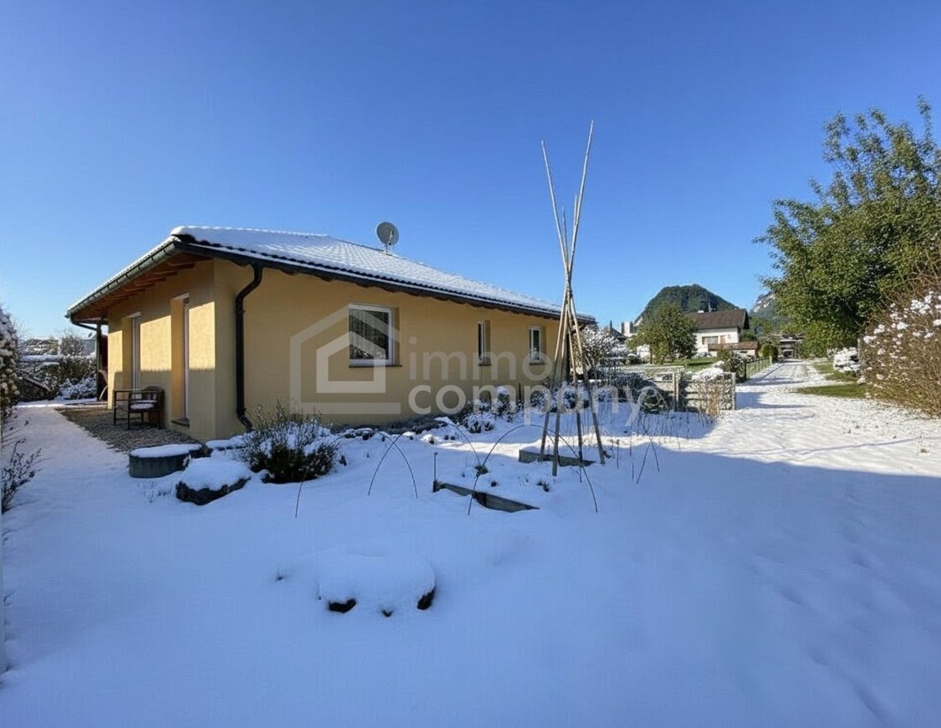 HOHENEMS Barrierefreies Wohnen für Ihre Familie im komfortablen Bungalow - ein weiterer absoluter Mehrwert ist das großzügig geschnittene Grundstück
