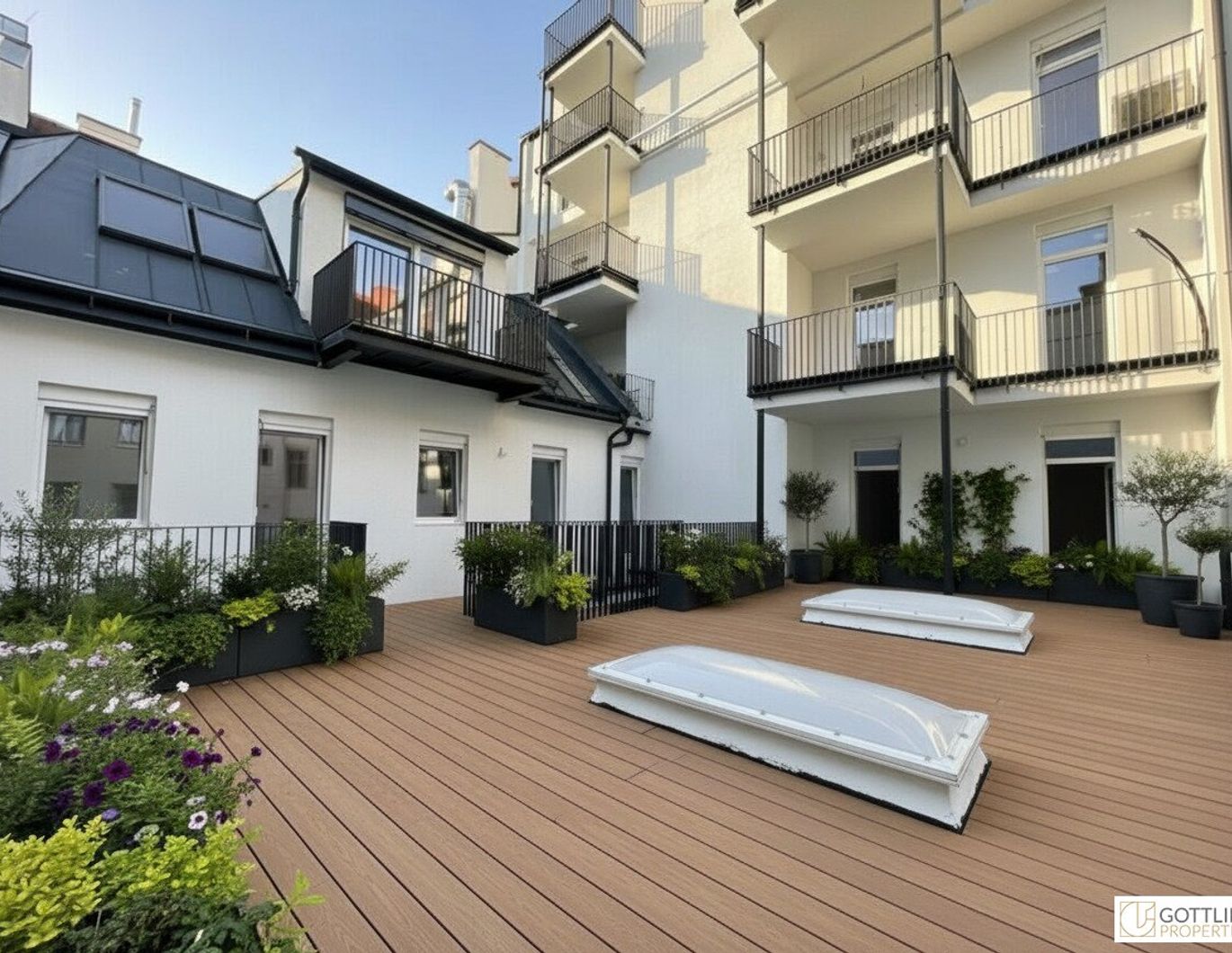 Erstbezug in U-Bahn-Nähe! Liebevoll generalsanierte 3-Zimmer-Wohnung mit Terrasse in Gründerzeithaus