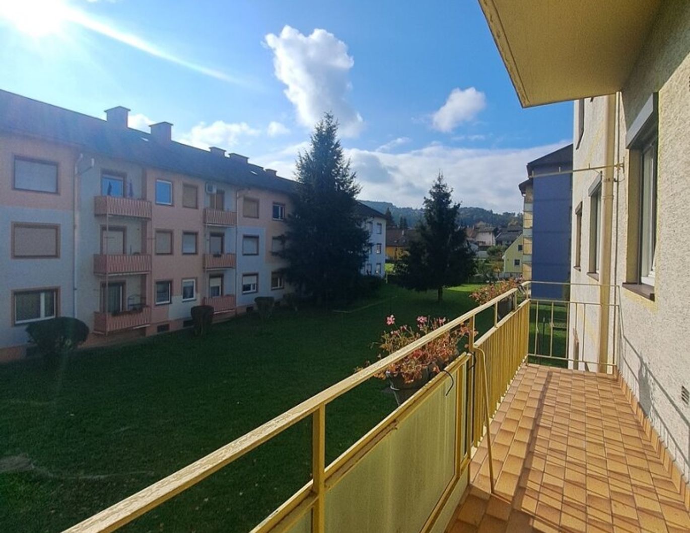 Gepflegte 3-Zimmer-Wohnung mit großem Balkon