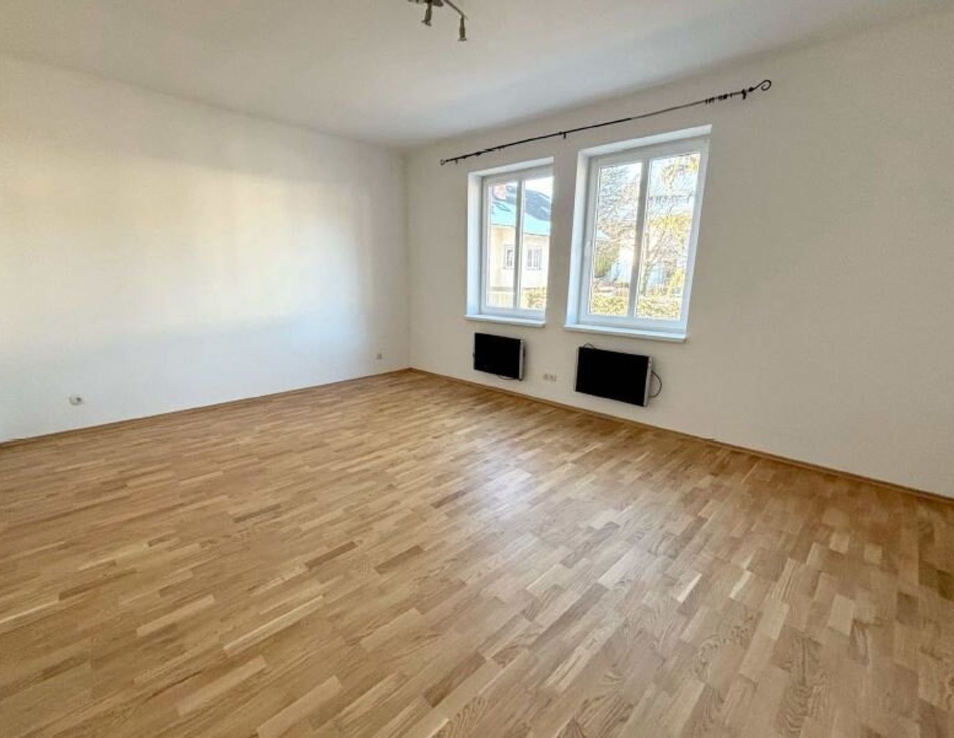 Drei Zimmerwohnung in 2640 Gloggnitz!