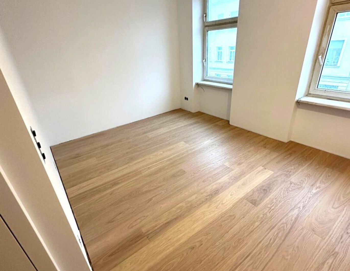 ERSTBEZUG II STARTWOHNUNG II IDEALER GRUNDRISS II LOGGIA II NÄHE SCHÖNBRUNN UND U3 II TOLLE LAGE II