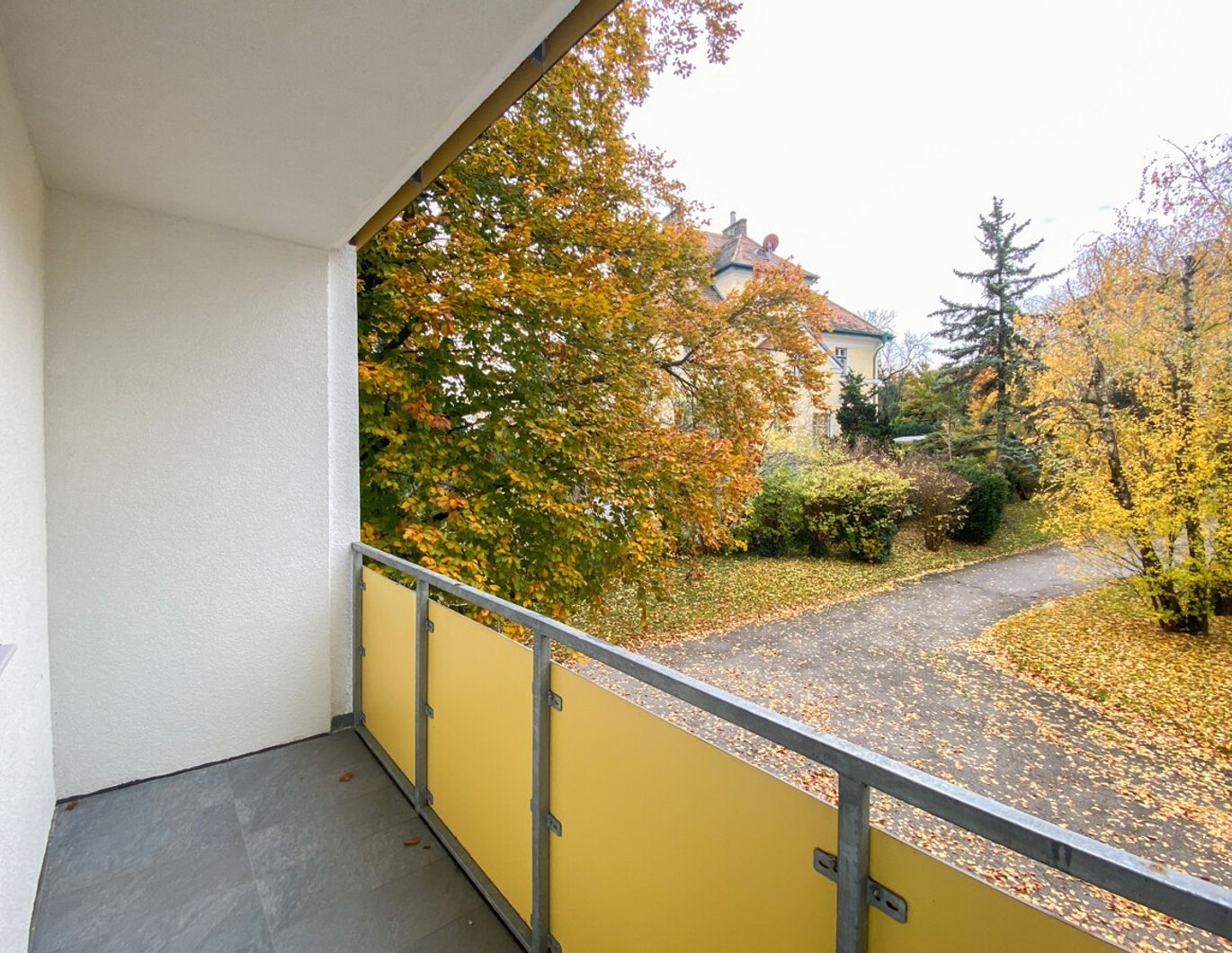 Sonnige 3,5-Zimmer-Balkonwohnung