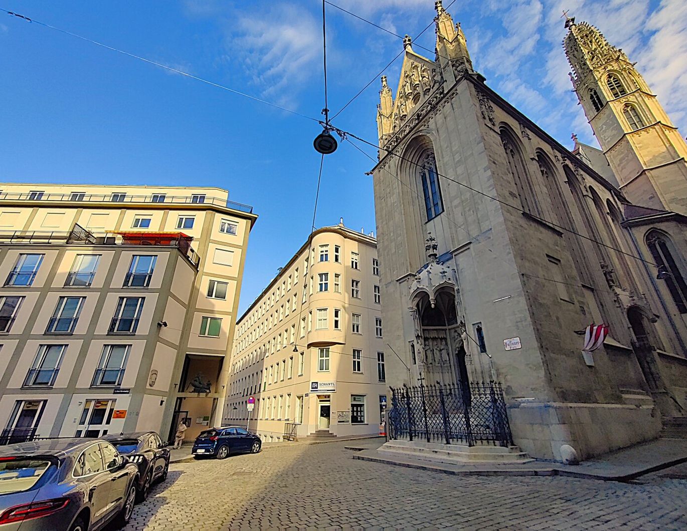 Am Salzgries: Bezugsfertig + Attraktive Zentrumslage + Wohnen in historischer Umgebung + Ruhige Westausrichtung + Voll möbliert