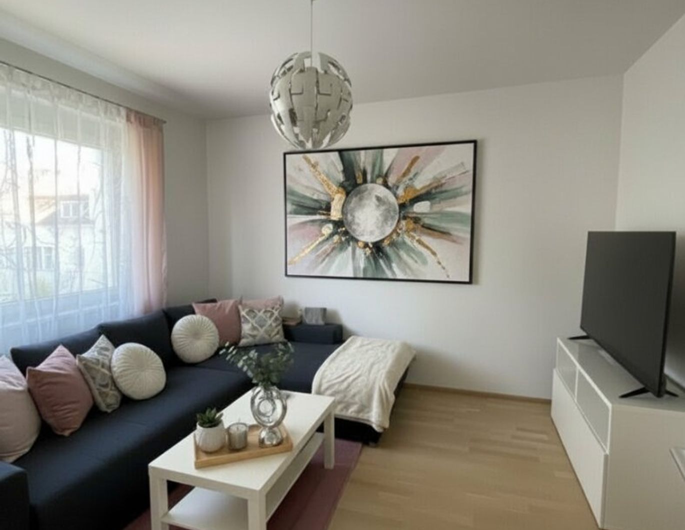 Pappenheimgasse - Gemütliche, moderne 3-Zimmer-Wohnung im 3. Liftstock mit Loggia !