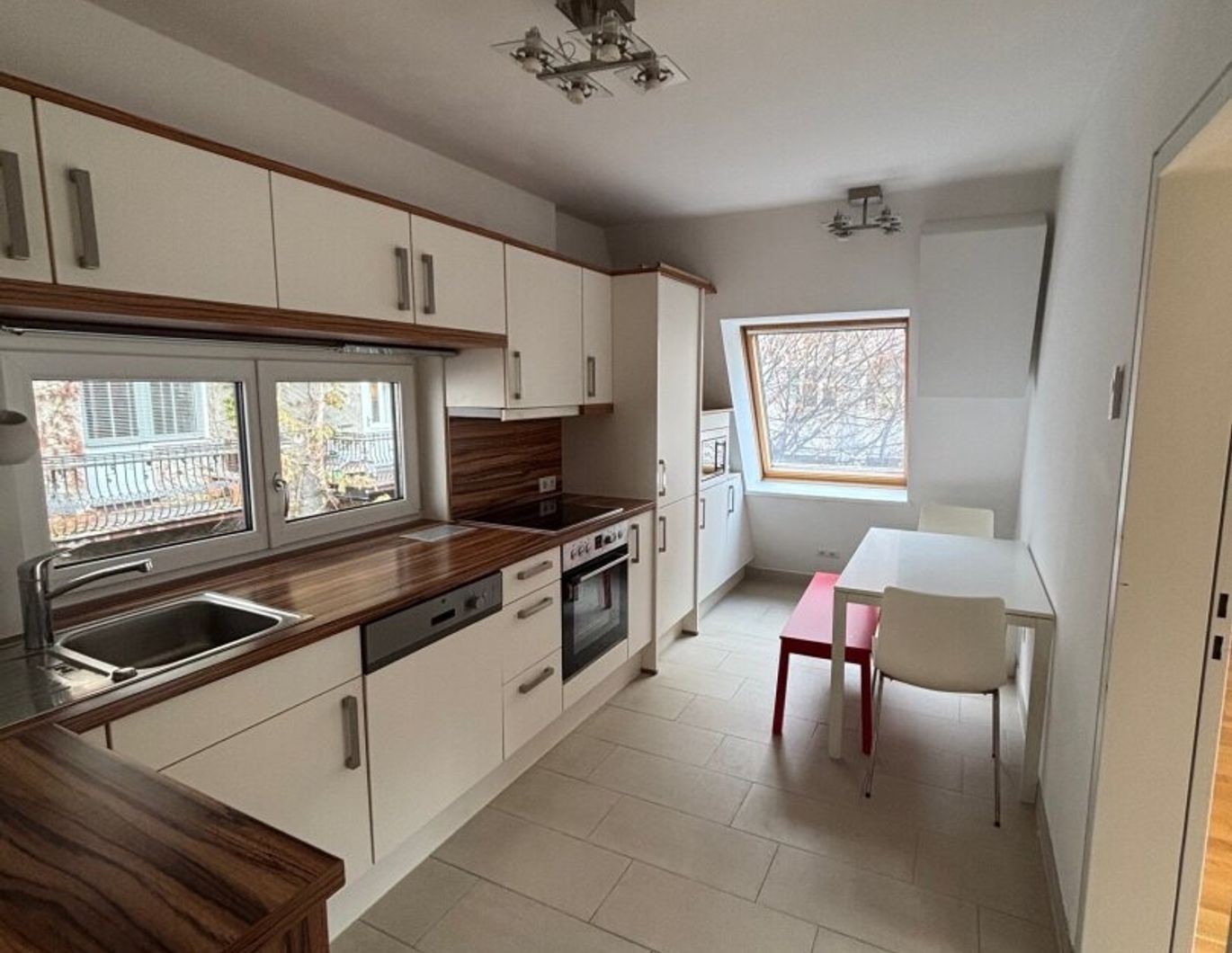 2-Zimmer-Wohnung im Zentrum zu vermieten