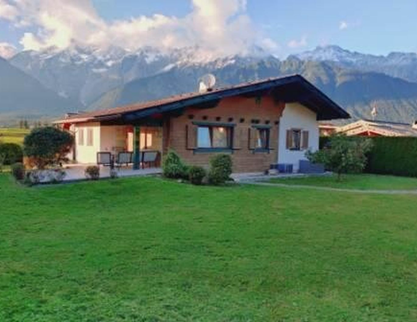 Ferienhaus auf 800m2 Baugrund für alle EU Bürger