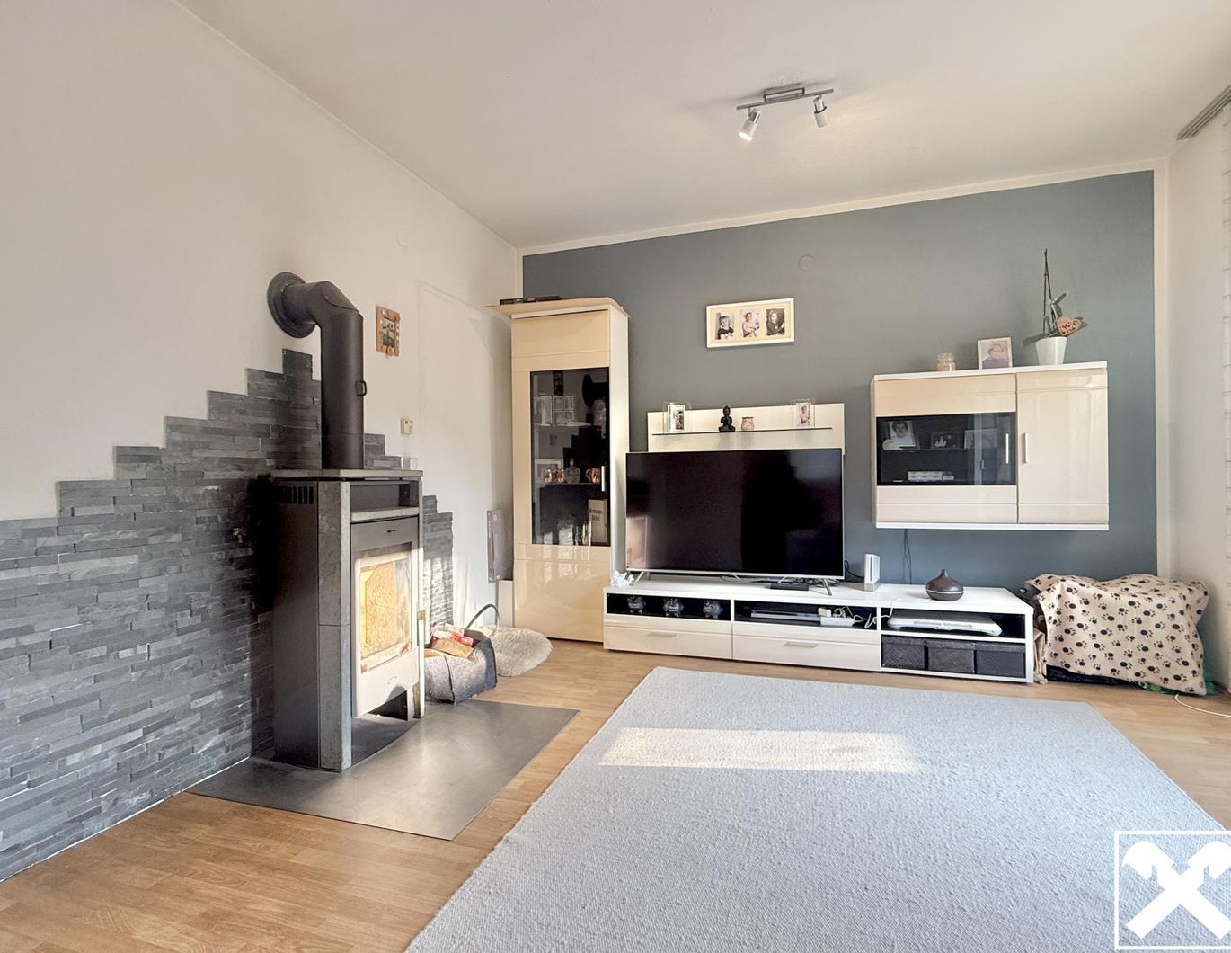 Charmante Familienwohnung mit Kamin und Terrasse