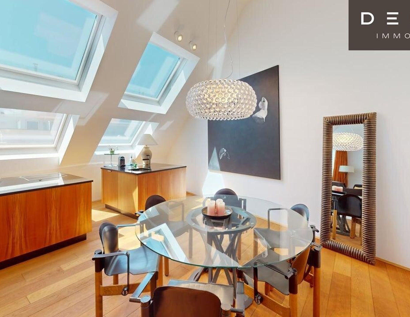 PENTHOUSE-RARITÄT: MIT DACHTERRASSE & 2 GARAGENPLÄTZEN