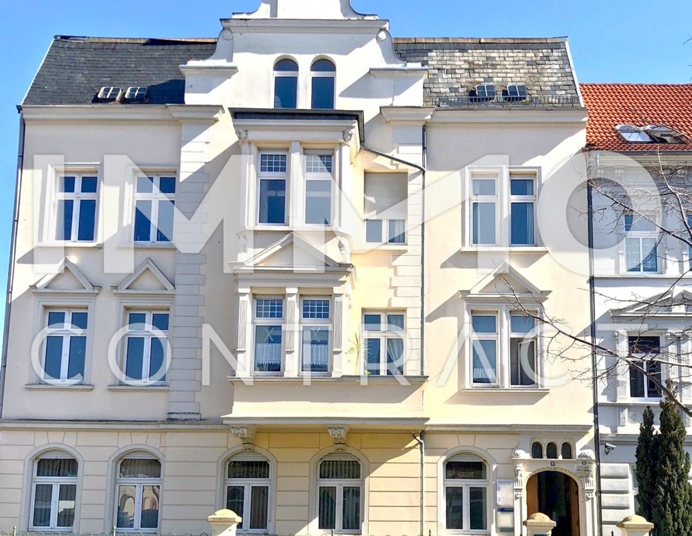 Zwei historisch schöne Miethäuser in wunderschöner Lage - Wohnungen und Büros oder Praxis