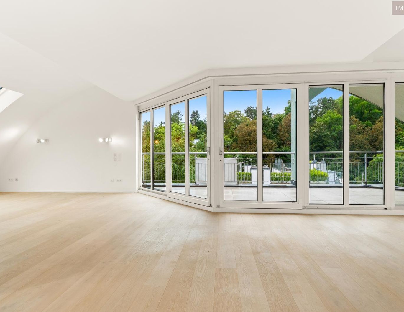 Lebensgefühl Sievering! Dachgeschoss Terrassen Wohnung mit Stil, Charme und Charakter - Bestlage 19. Bezirk