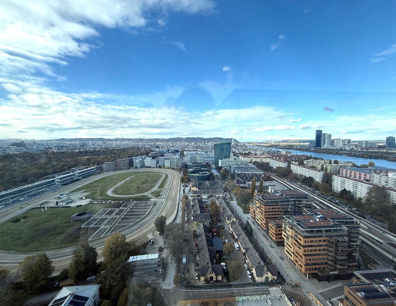 ERSTBEZUG 3 ZIMMER WOHNUNG IM 