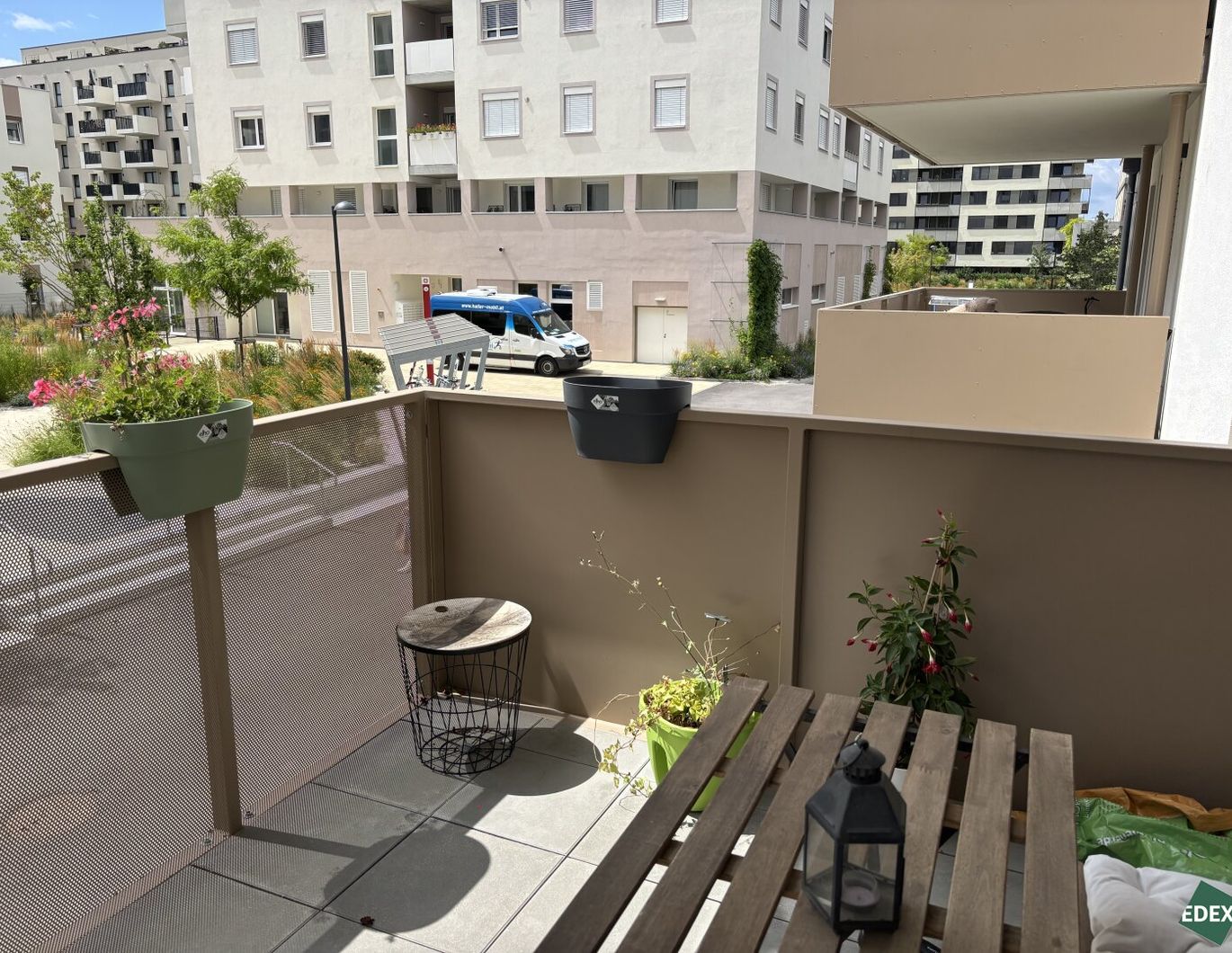 Schöne 2-Zimmer-Wohnung mit Balkon nahe U1 Rennbahnweg