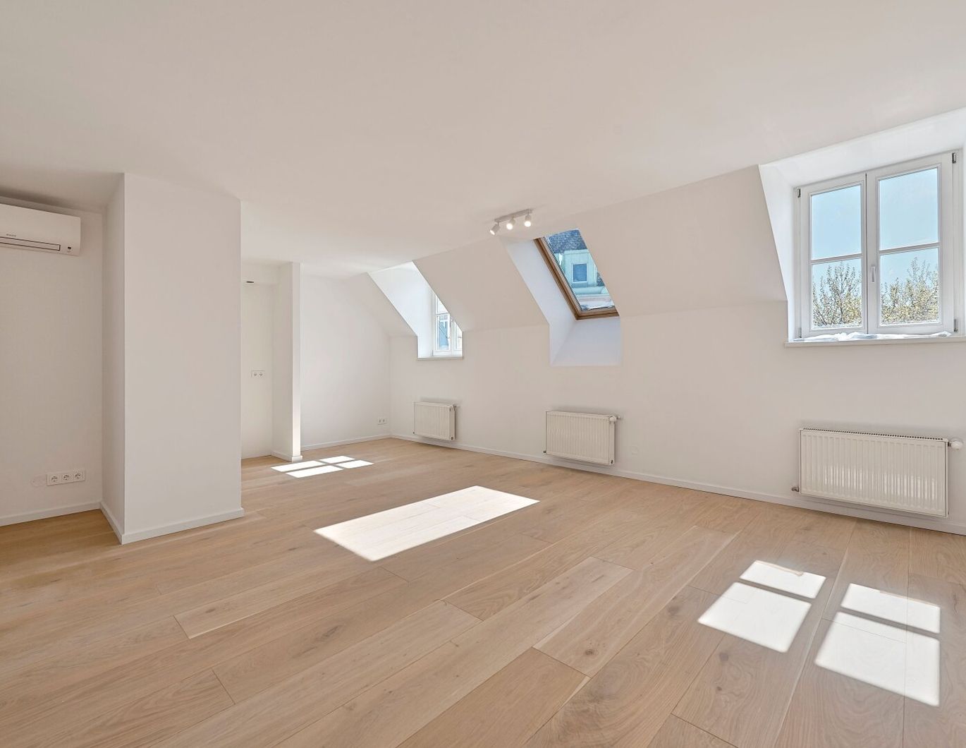Schönbrunner Straße 22-24 - Prachtvoll Wohnen in urbaner Trendlage