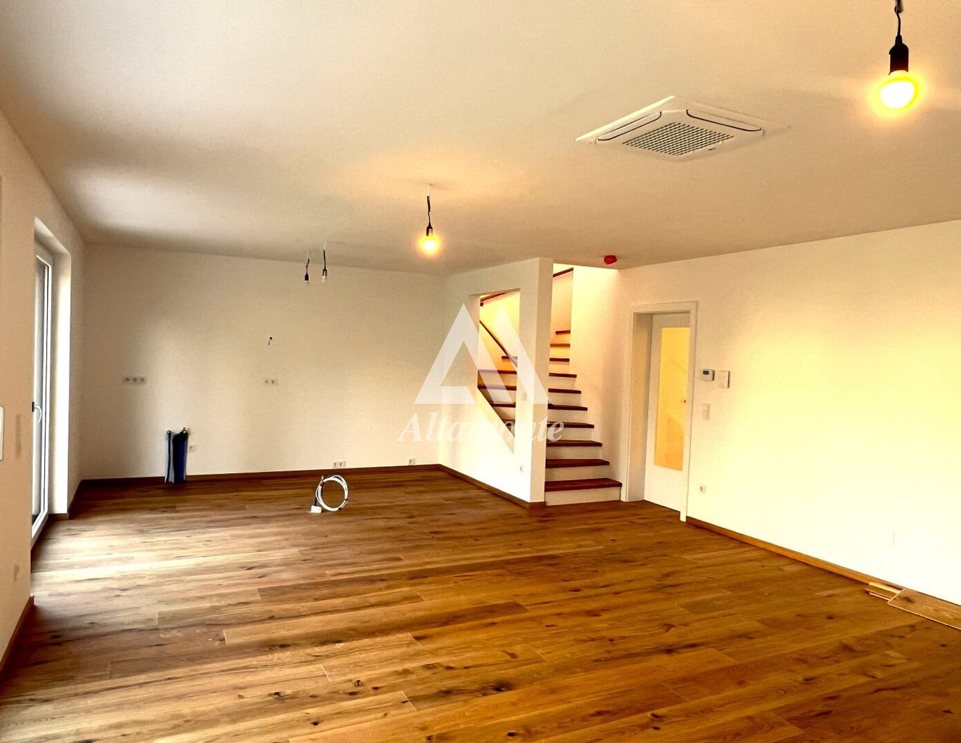 Neues Wohngefühl im 21 - Modern, komfortabel, zukunftsorientiert !