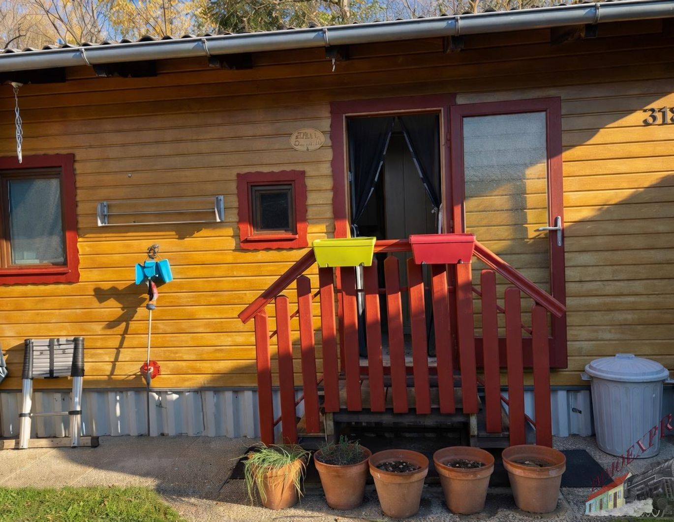 Mobiles Wohnen auf Pachtgrund - gepflegtes Mobilheim am Römersee