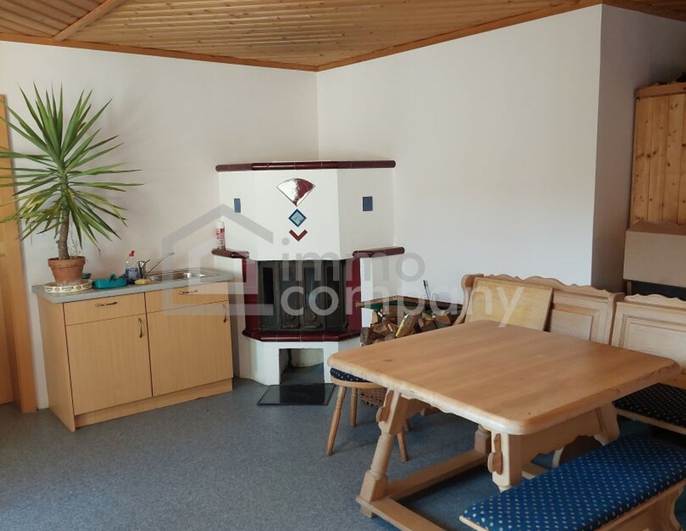 Tolle Gelegenheit: Einfamilienhaus mit Gewerbemöglichkeit!