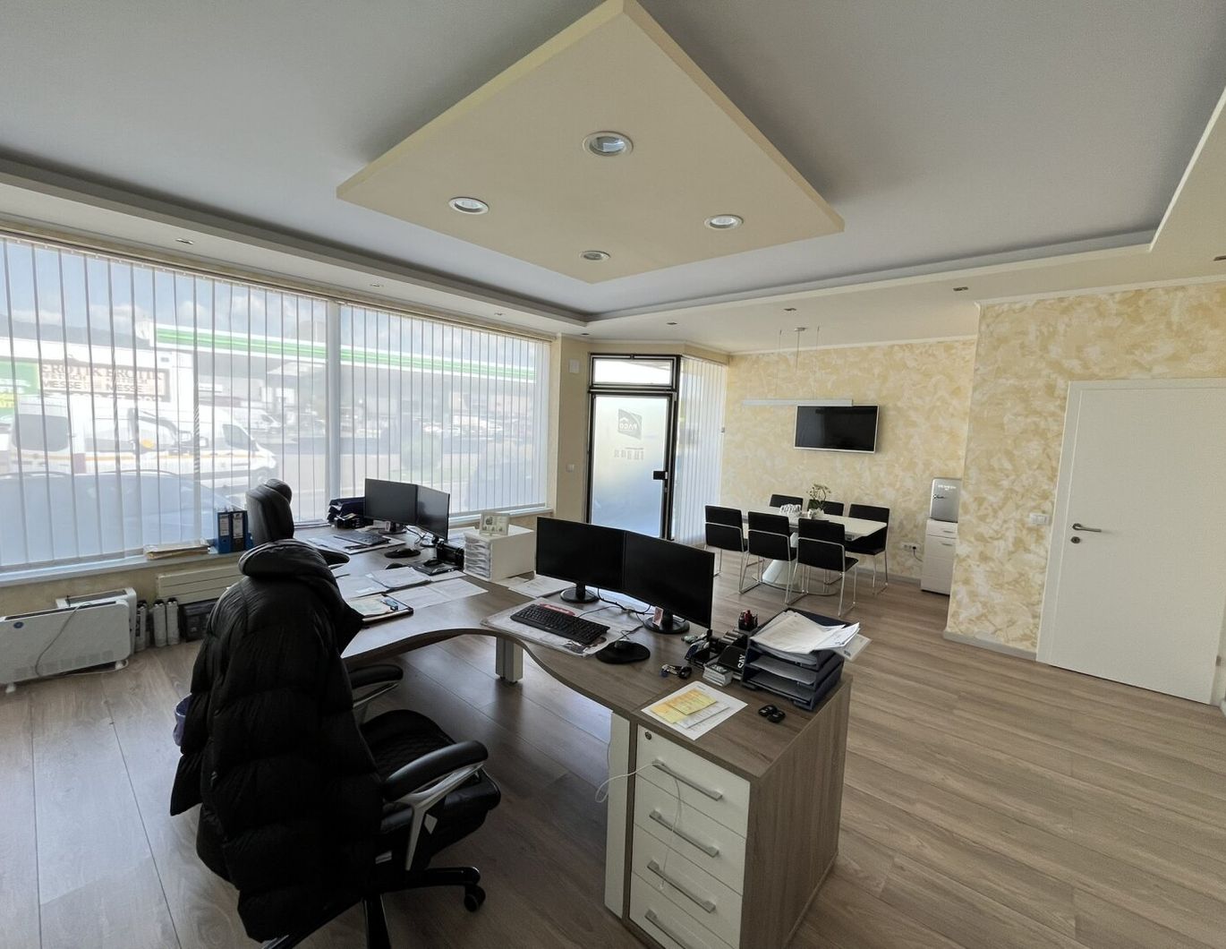 ++Toplage in Zeltweg! - Geschäftshaus mit Büro, Wohnungen, Lager und Werkstatt++