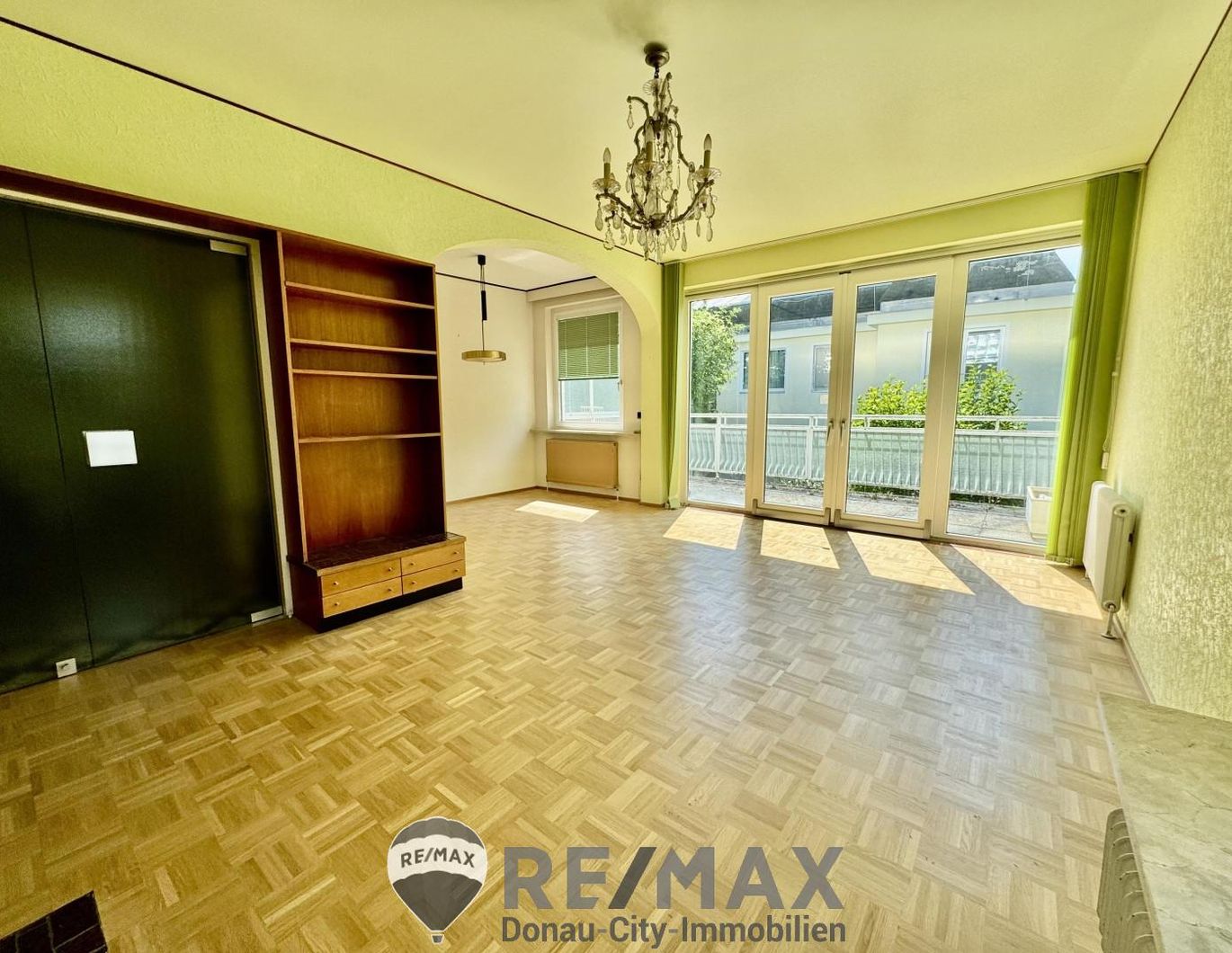 85m² in Mauer - 75m² Privat-Terrasse, 16m² Balkon & Tiefgarage!