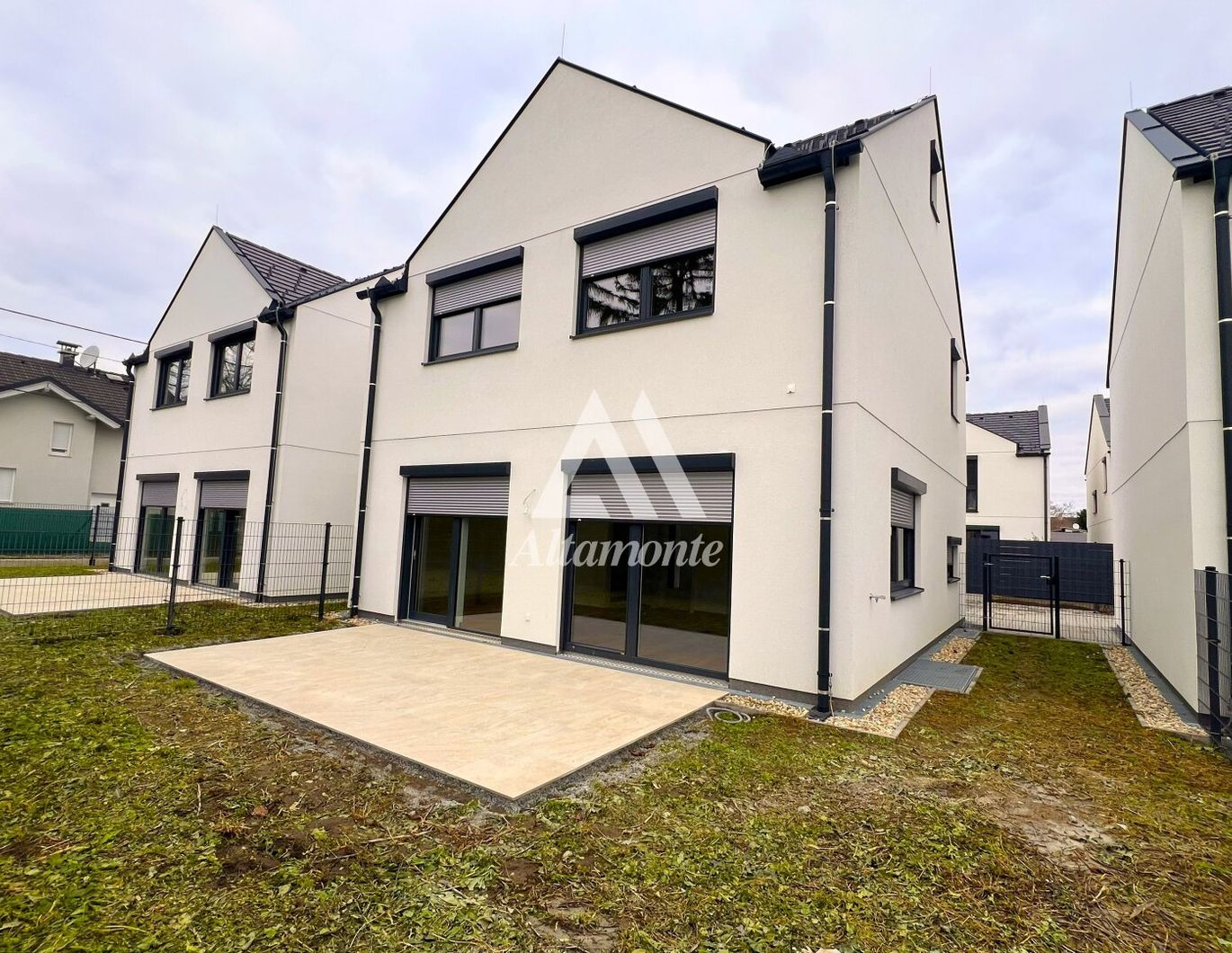 Ihr neues Familienglück am Spitzweg - modernes Wohnen mit Garten und Terrasse