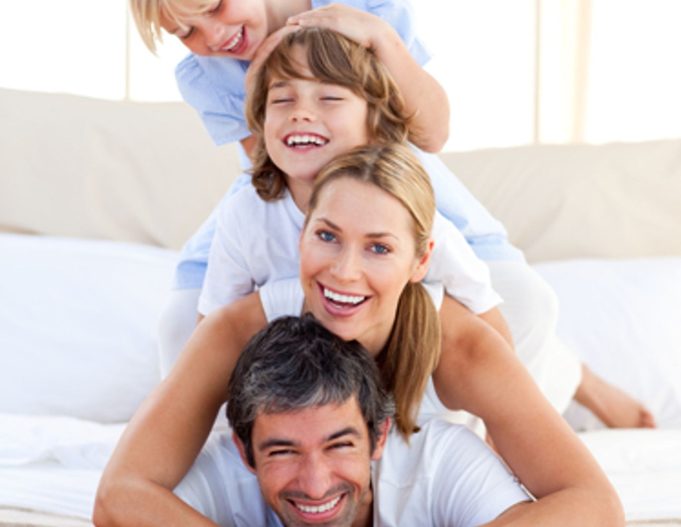 3-Zimmer-Wohnung im 2. OG mit Loggia