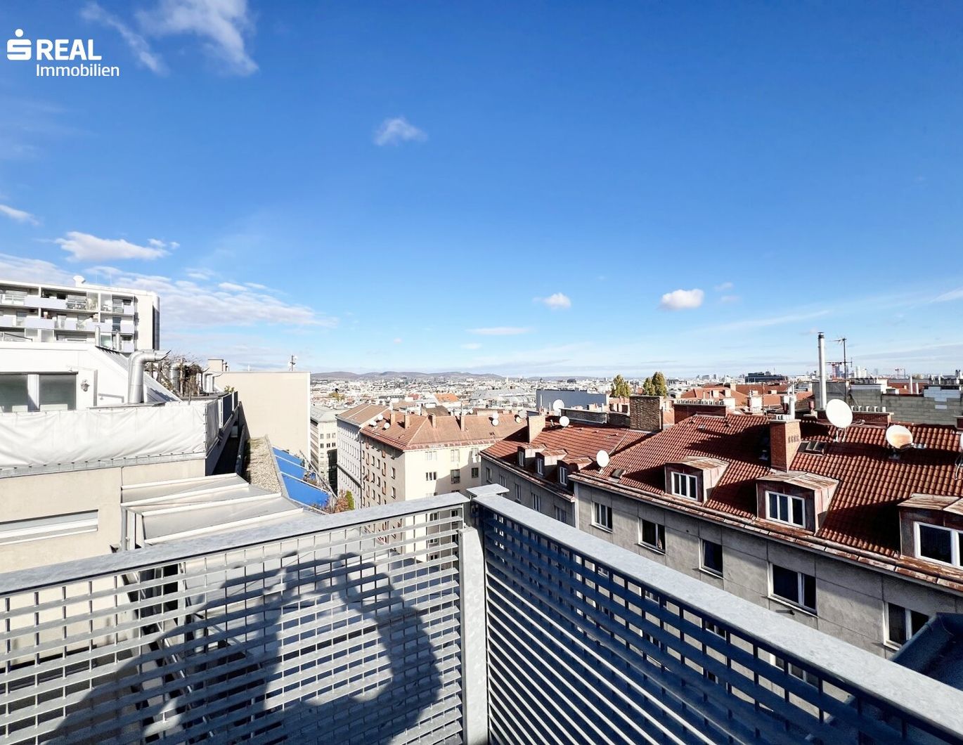 3 Zimmer Traumloggiawohnung mit Wienblick