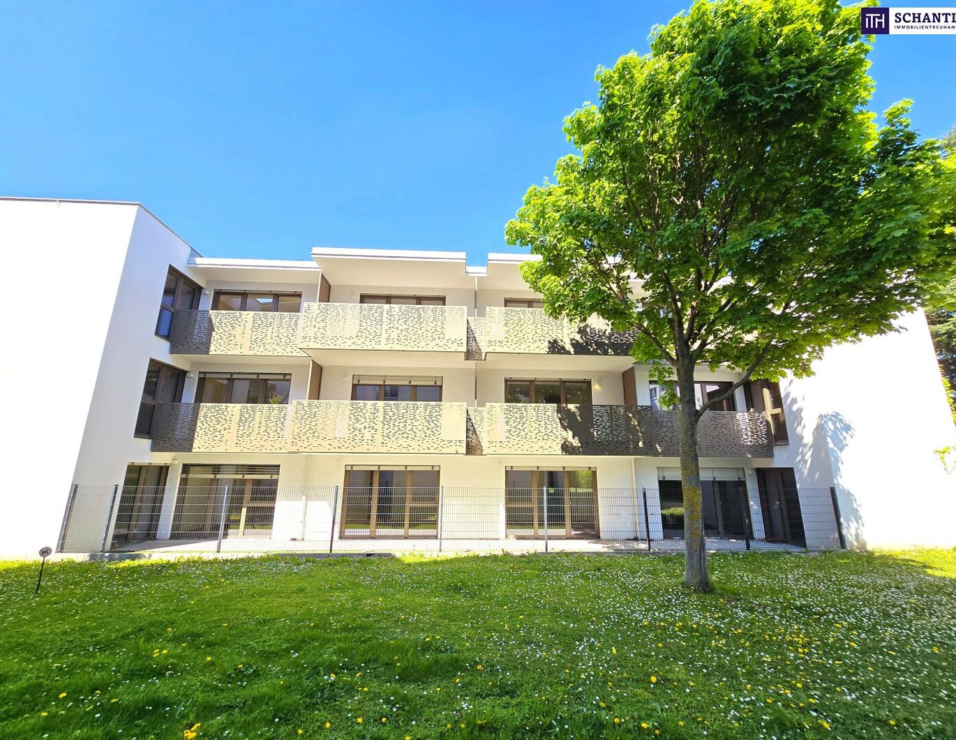 Ruhelage trifft Rendite - Sonne inklusive! WOW - Perfekte Kleinwohnung mit hofseitiger Gartenterrasse! Blick ins Grüne + Komplette Ruhelage + Energieeffizienz + Perfekte Anbindung und Nahversorgung! Jetzt zugfreifen!