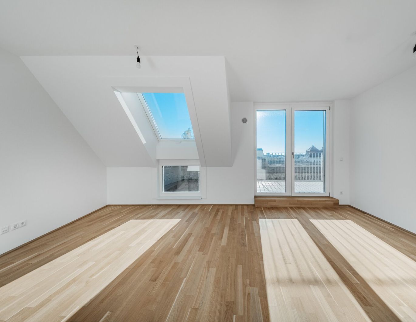 Neues Wohnen mit Weitblick >> zukunftsorientierte Dachgeschoss Wohnung aus hochwertigen Materialien >> LAGE LAGE LAGE