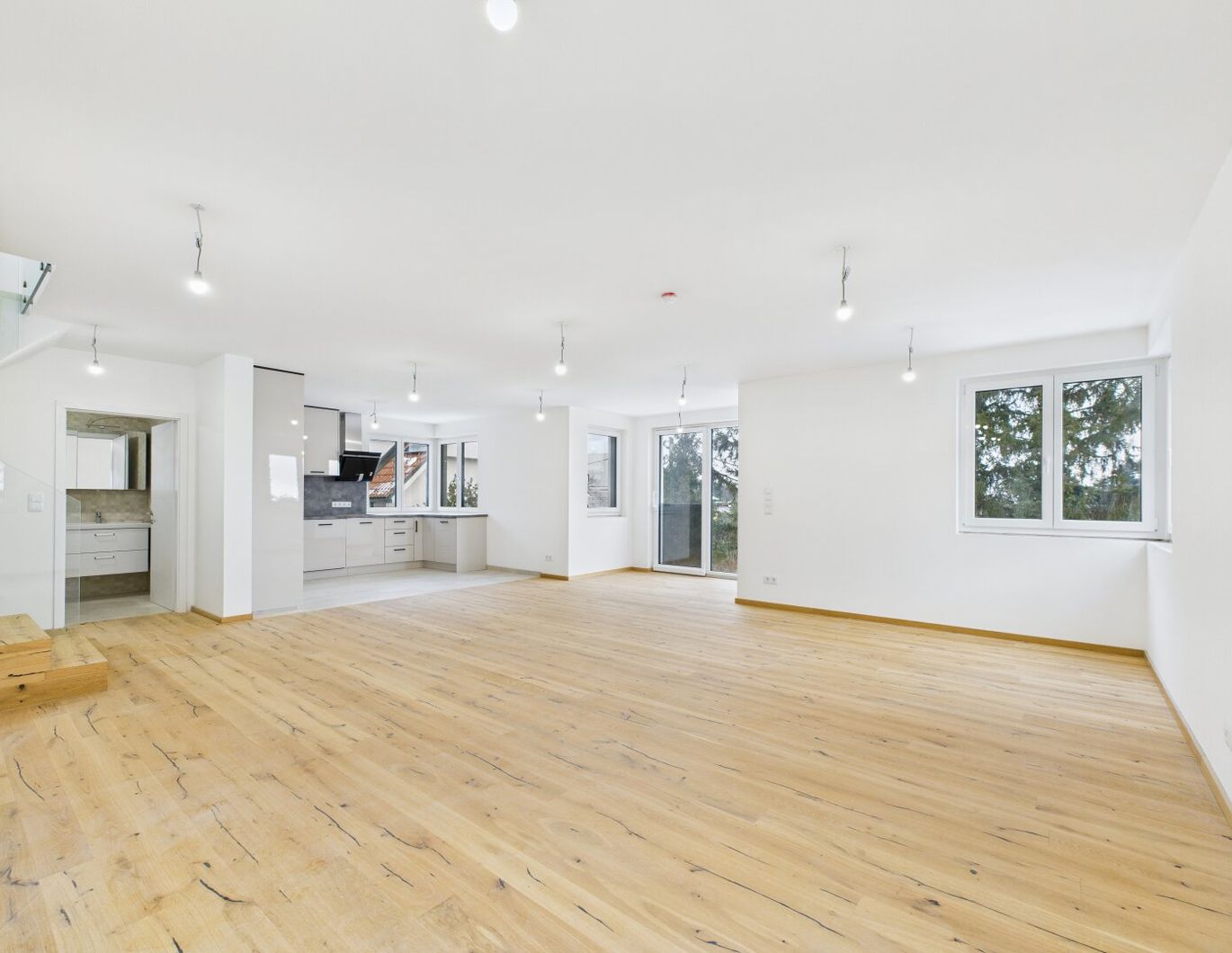 Erstbezug! | 4-Zimmer Maisonettwohnung | Terrasse und Garten