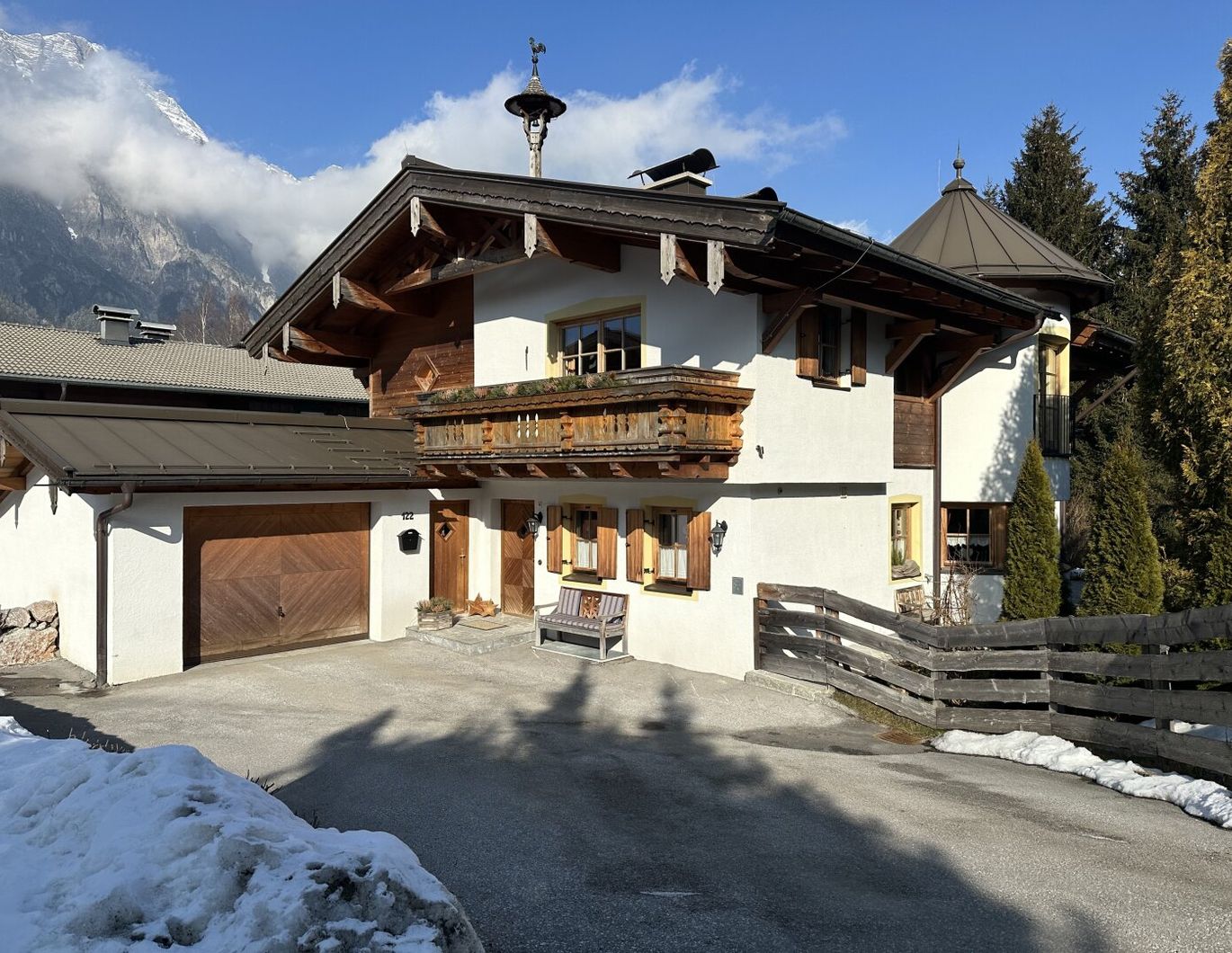 Traditionelles Architektenhaus in Leogang - Ski in Ski out