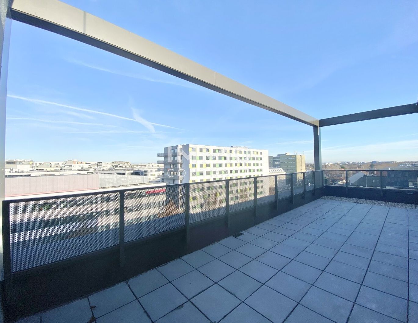 ANLAGEWOHNUNG - 2 Zimmer - TERRASSE Dachgeschoss mit Weitblick