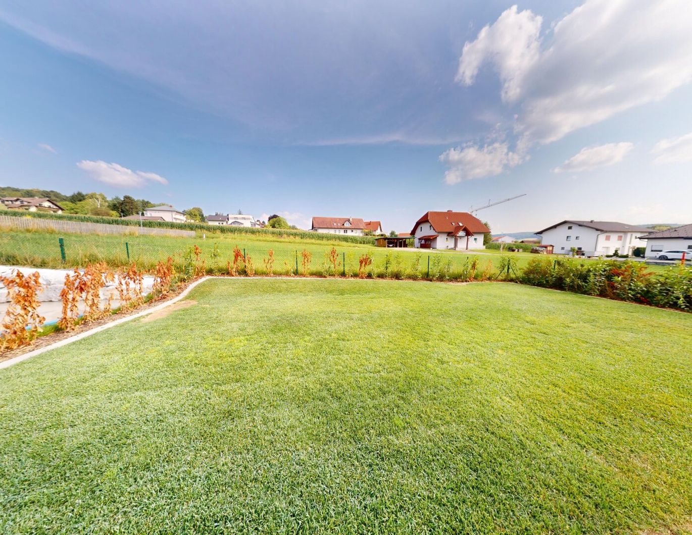 Ihr Traumzuhause in der Thermenregion: 3-Zimmer Erstbezug mit 68,5 m² Wohnfläche und einem großzügigen 243 m² Garten - Platz zum Wohlfühlen und Entspannen! Gleich anfragen!