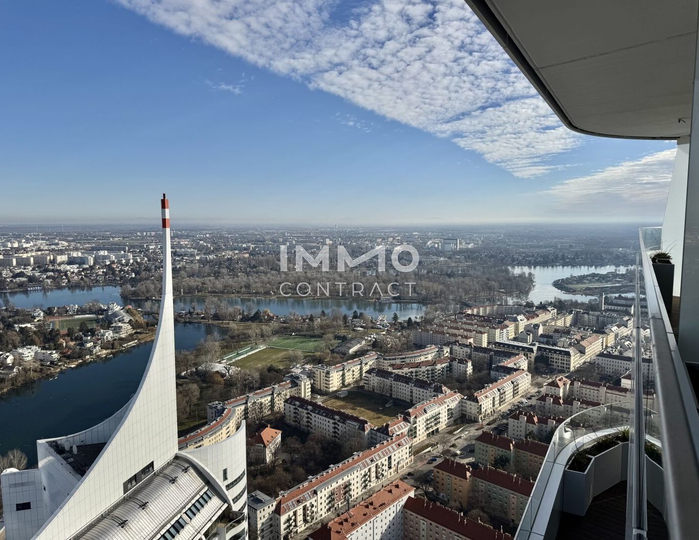 Exklusive 120m² Luxuswohnung mit 20m² Balkon & atemberaubendem Kahlenberg-Blick im 45. Stock