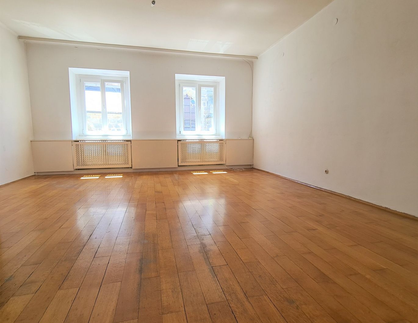 Wohnen mit Charme - in einem alten Markthaus mit Altbaucharakter