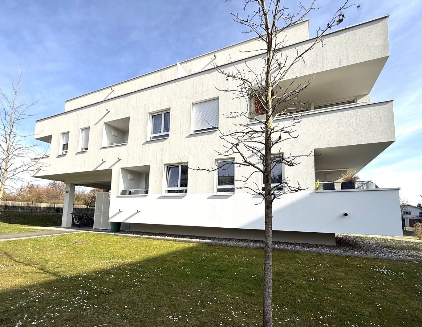 Neuwertige 3-Zimmer-Wohnung mit 2 Terrassen in bester Grazer Wohnlage!
