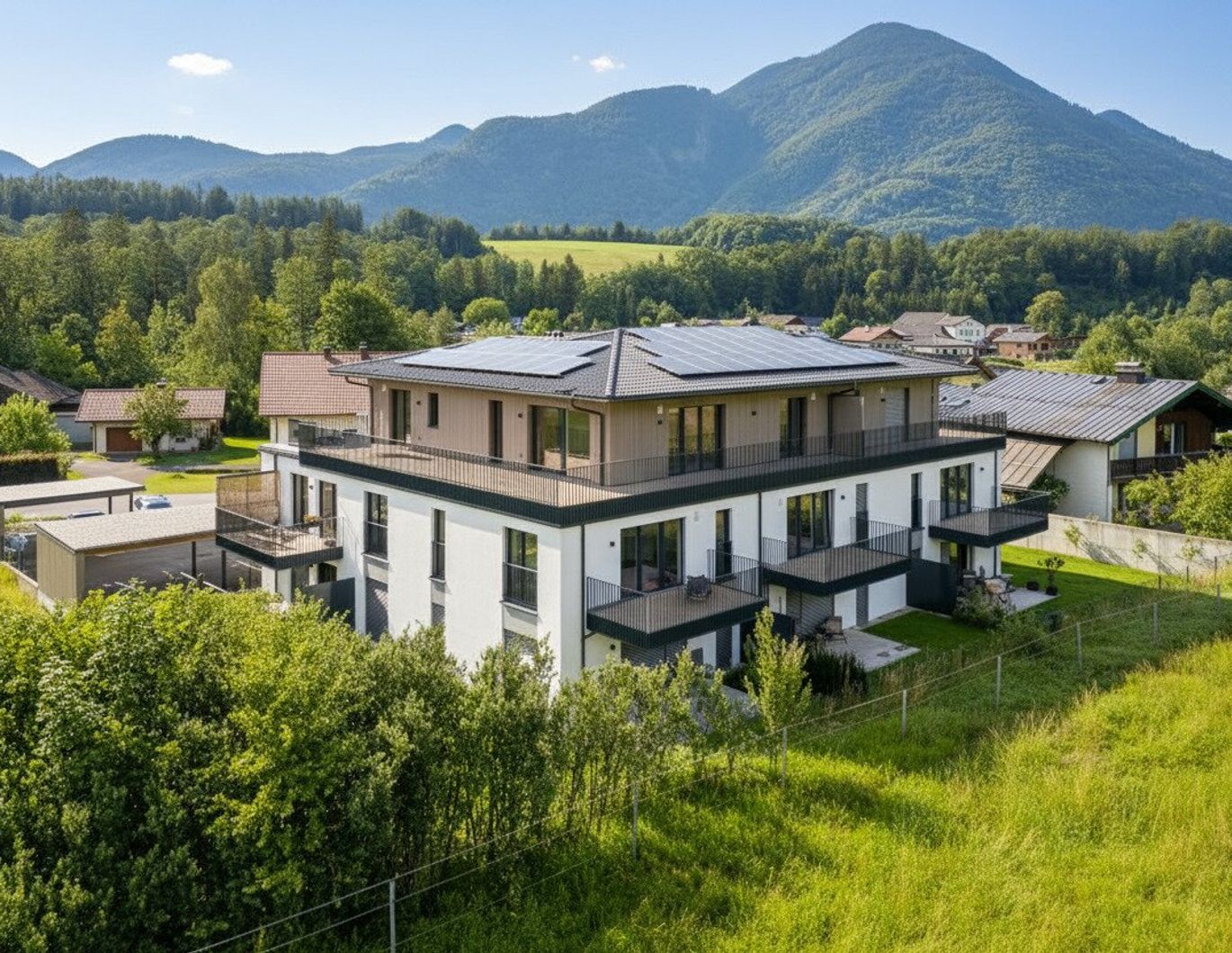 Großzügige 3-Zimmer-Dachgeschosswohnung mit XL-Dachterrasse