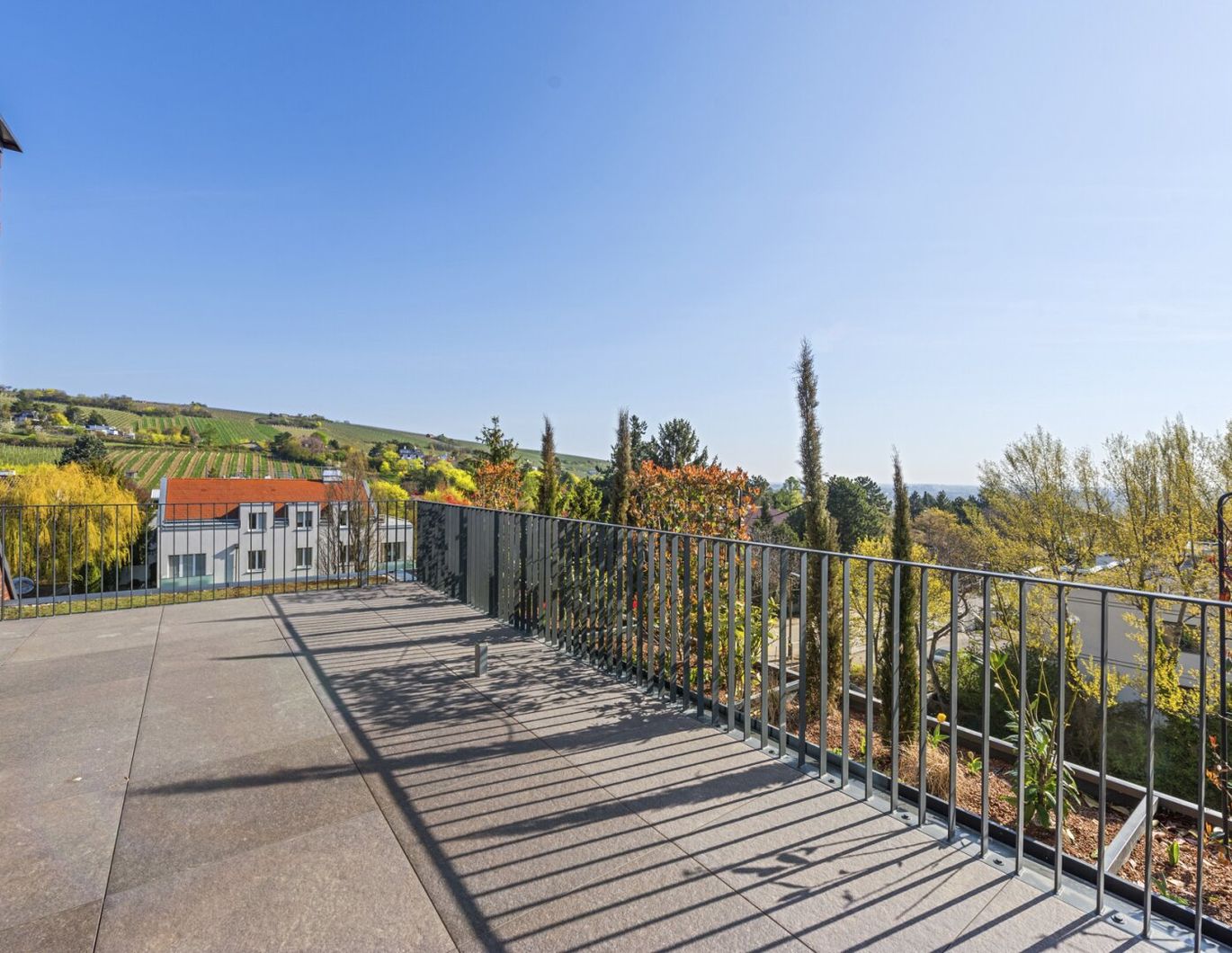 Penthouse mit Blick in die Weinberge