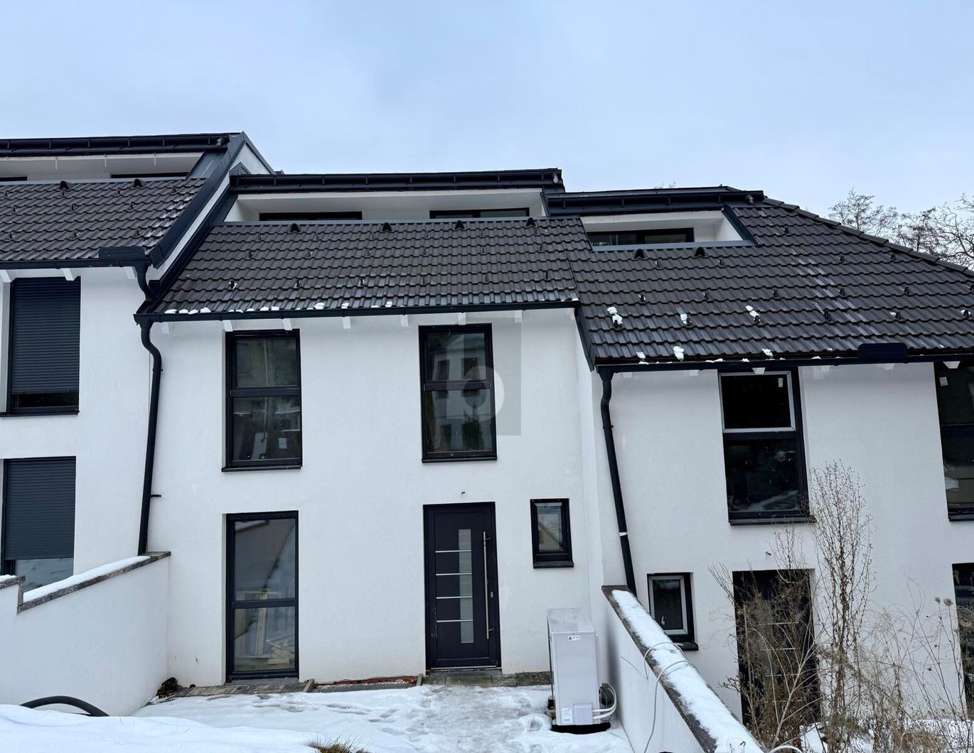 NEUES REIHENHAUS IN GRÜNRUHELAGE